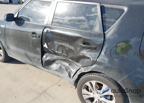 2016 Kia Soul + z USA, uszkodzony, nr VIN KNDJP3A59G7305669